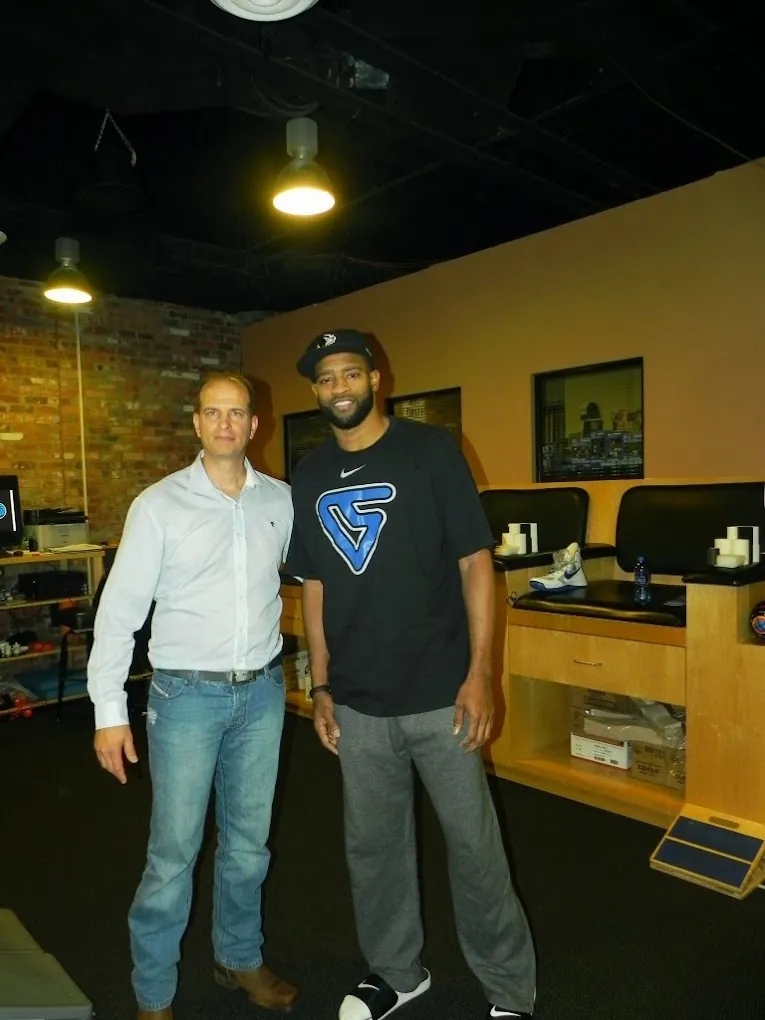 Vince Carter with Tamir Kfir
